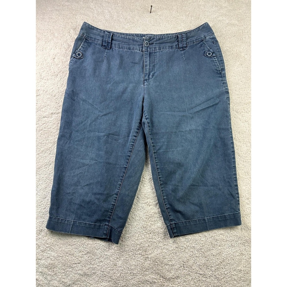 Cato Woman Bermuda Shorts Womens 16W Blue Stretch Denim Casual Capri Pockets‎